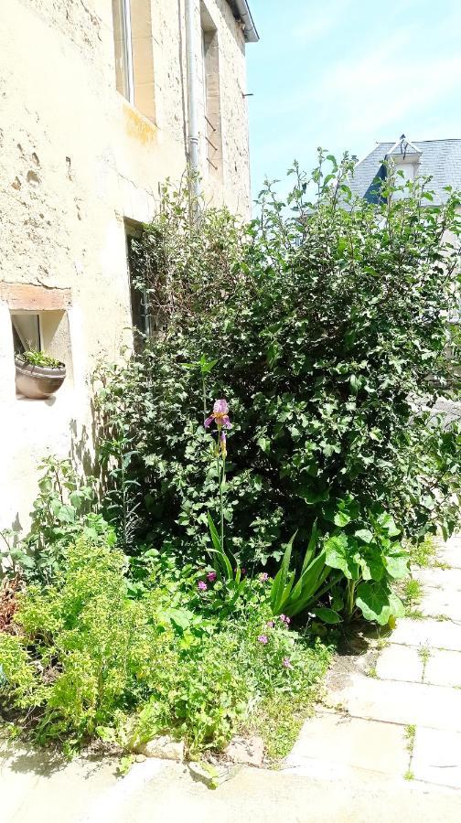 Logis Proche Des Plages Du Debarquement Vaucelles Exterior foto